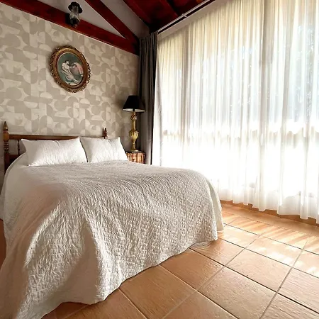 Micaela Дом отдыха Ламадрид